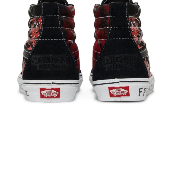 Vans Stranger Things Hi-Tops - Picture 2 of 9